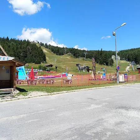 La Parenthese - Calme 100m Pistes Montagne Randonnees Pyrenees Bolquere Pyrenees 2000