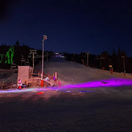 La Parenthese - Calme 100m Pistes Montagne Randonnees Pyrenees