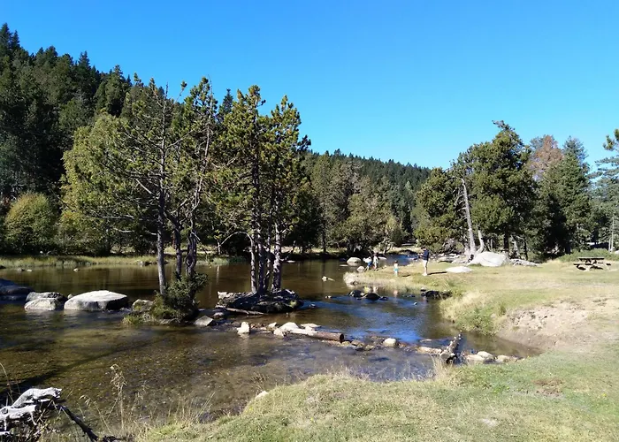 La Parenthese - Calme 100m Pistes Montagne Randonnees Pyrenees